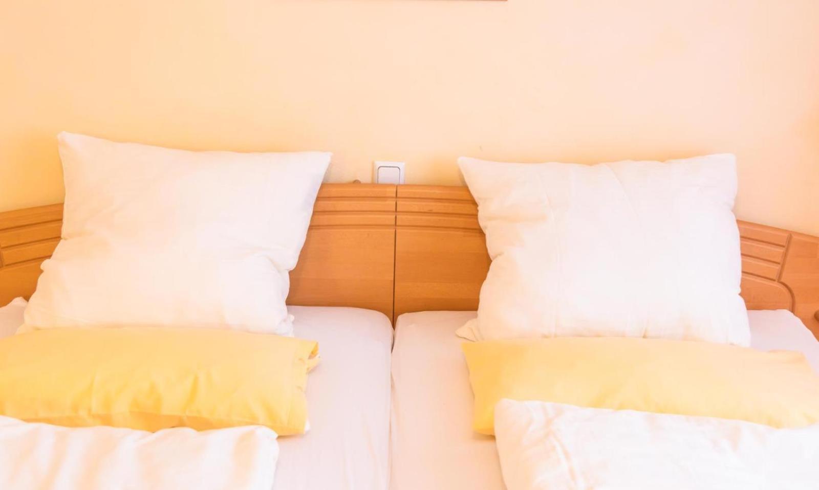 Ferienwohnung 4 Am Petersberg Neef Exteriör bild