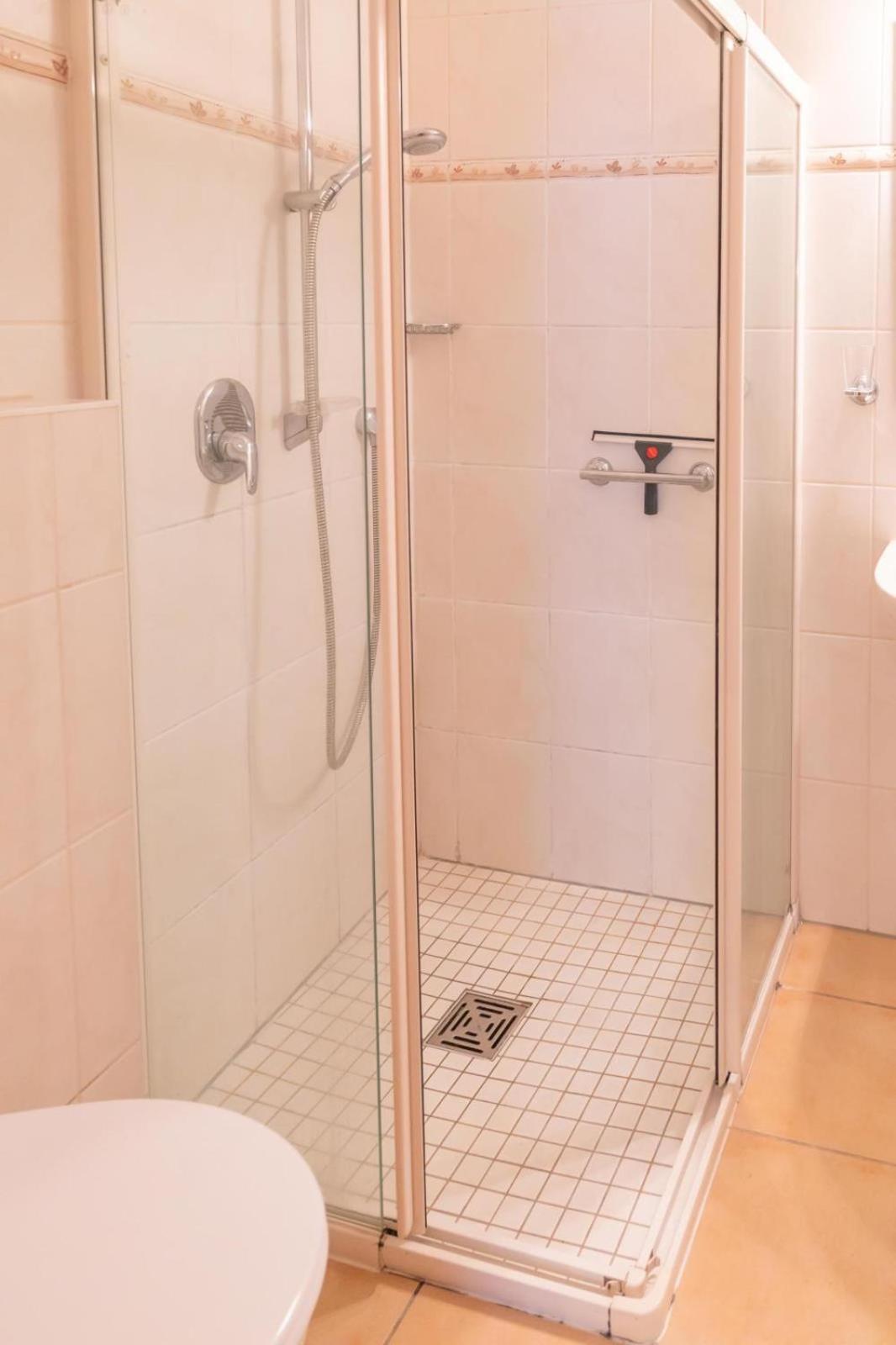 Ferienwohnung 4 Am Petersberg Neef Exteriör bild