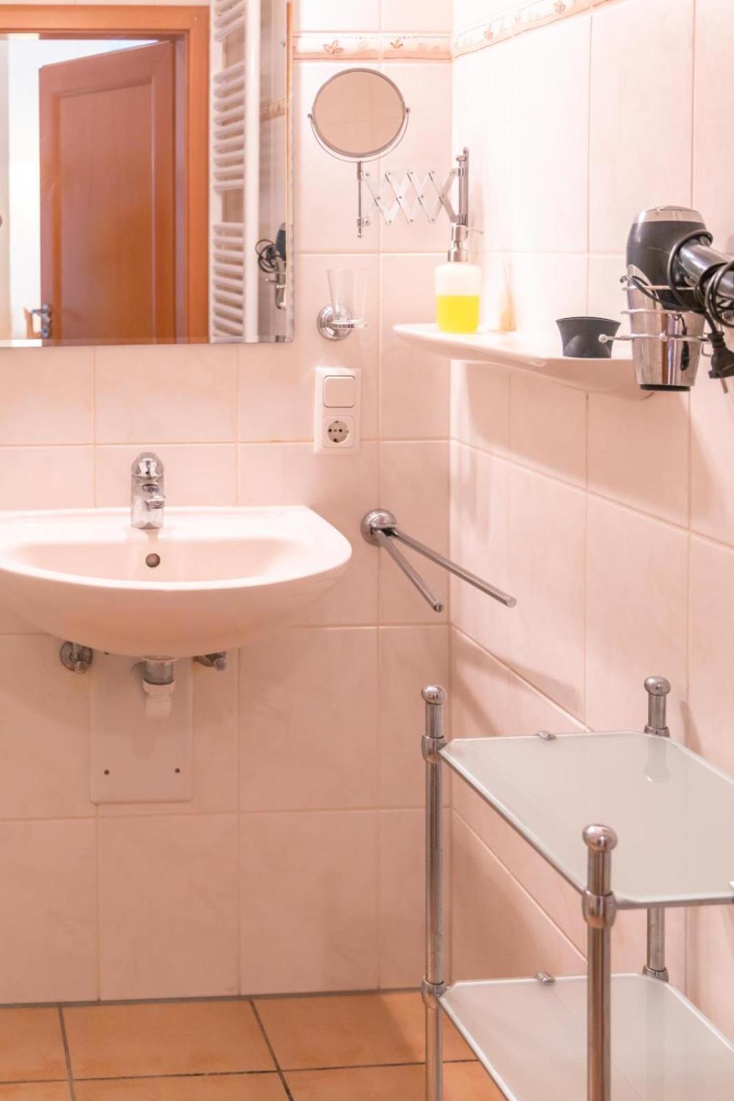 Ferienwohnung 4 Am Petersberg Neef Exteriör bild